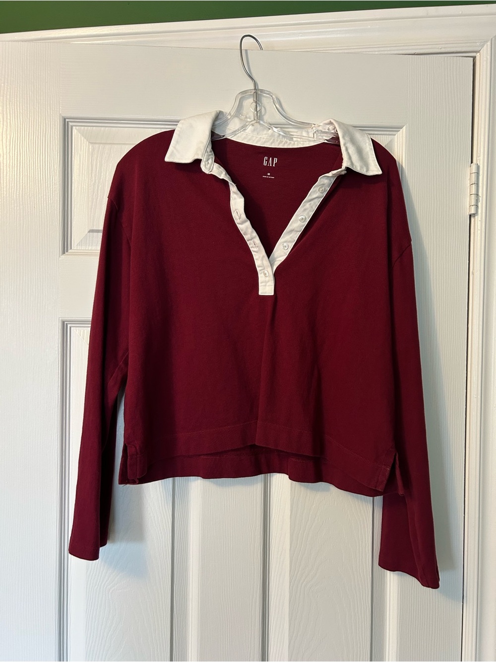 GAP Burgundy Long-Sleeve Rugby Top with White Collar
